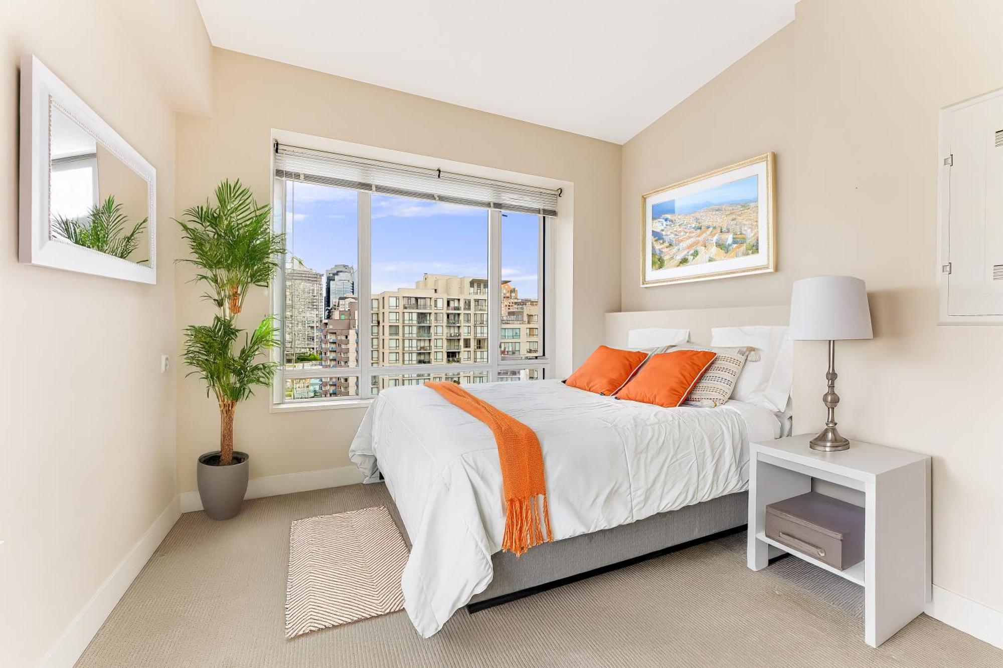 Apartment Urban Living At Its Finest 1br In Yaletown *